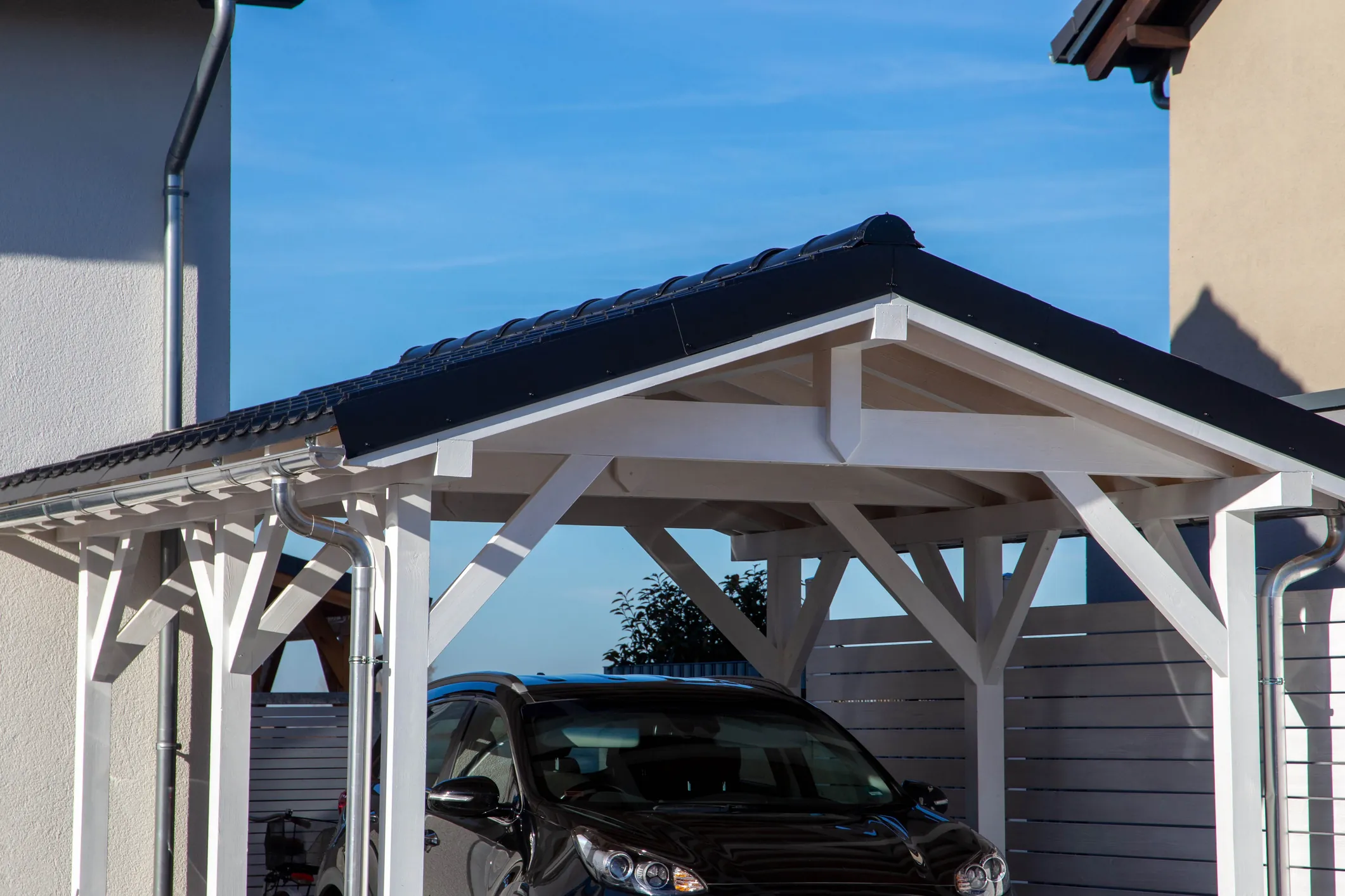 Car port hero